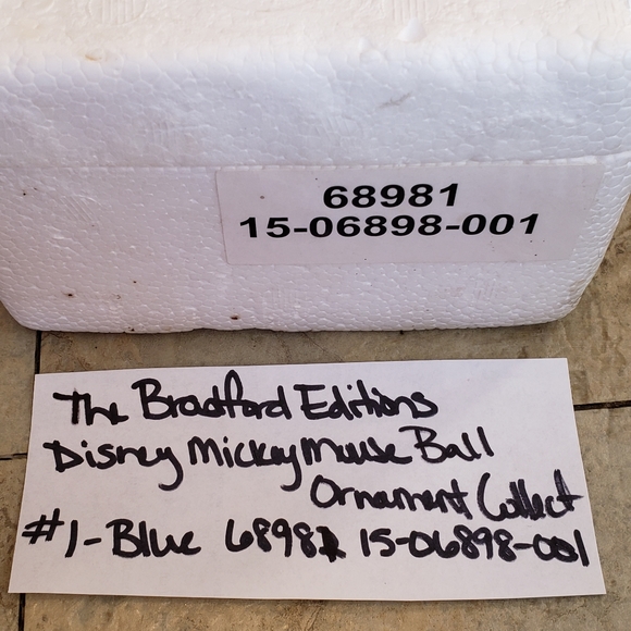 Vintage Bradford Disney ornaments - Picture 8 of 8